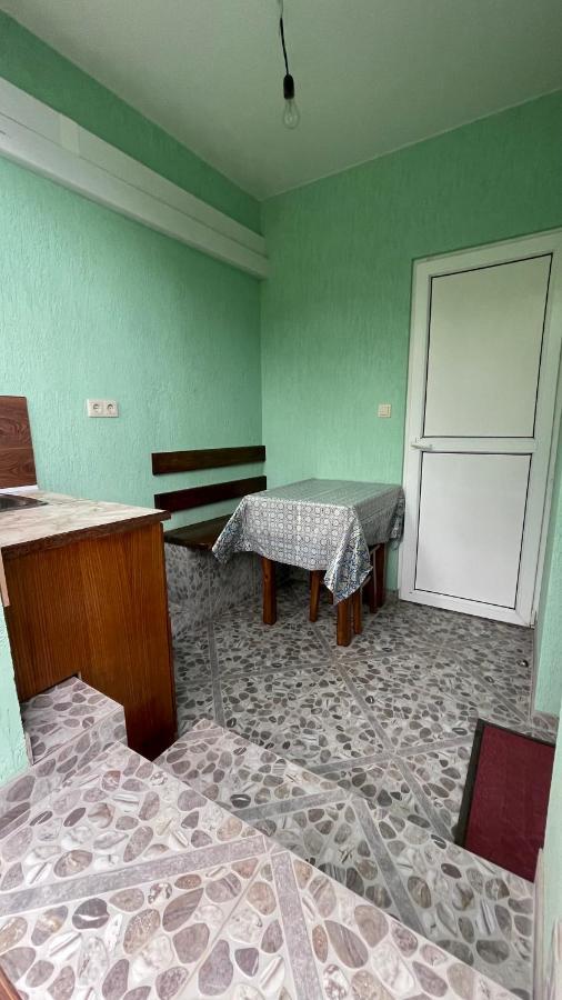 Guesthouse On Sovhoznaya 18 Gagra Exterior photo